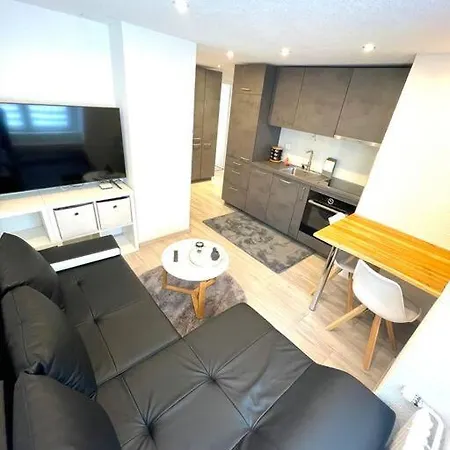 Schoene In Am Schoenen Walensee Unterterzen